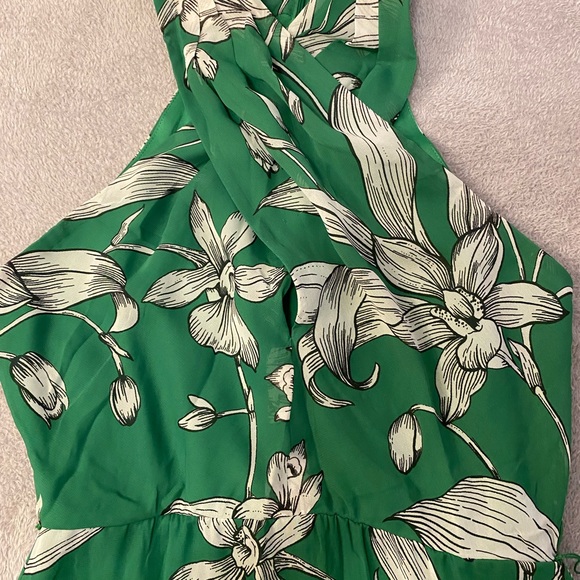 Topical bright green maxi dress - Picture 4 of 5